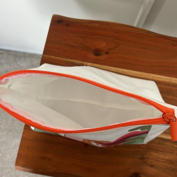 NWT Ulta cosmetics bag - Picture 4 of 6